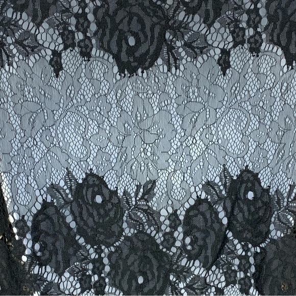 Black Lace Short Sleeve Blouse Stretch Small Goth Glam Modern Movement - Picture 6 of 8